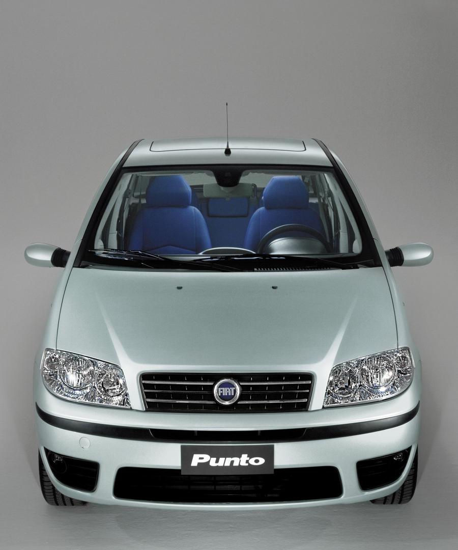  Fiat Punto 5-Door (188) 2003 года  (фото 13 из 36)